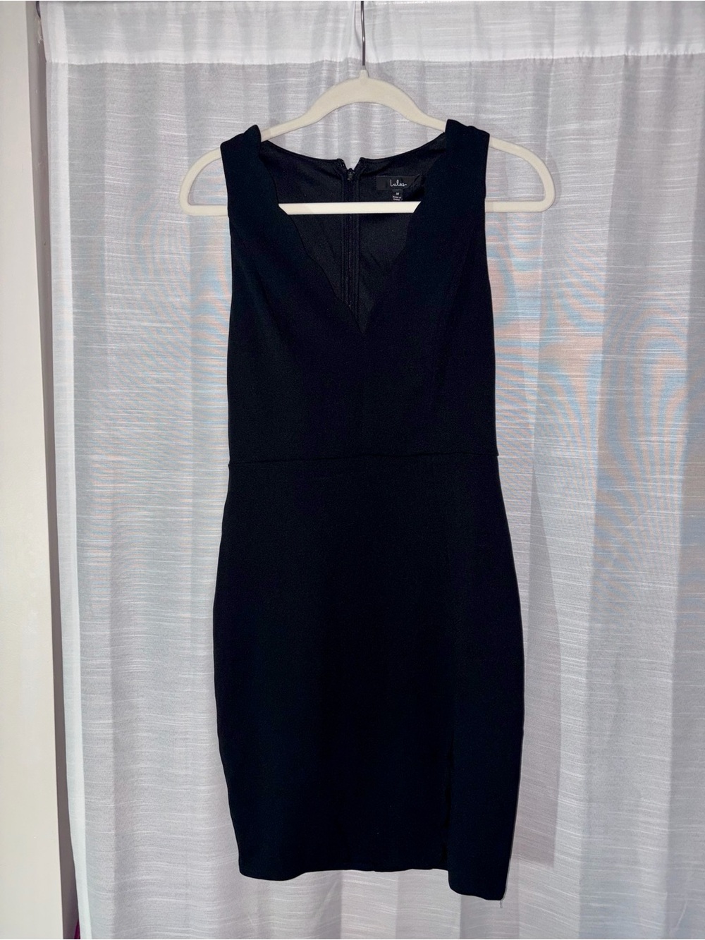 Lulu's Black V-Neck Midi Sheath Dress